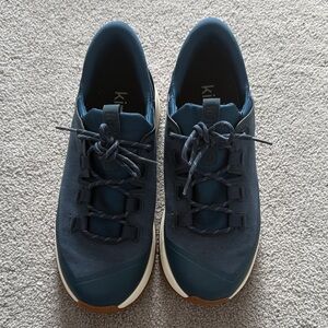 Kizik Wasatch waterproof all terrain sneakers